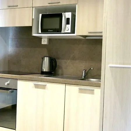 르 펠르랭 루르드