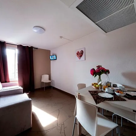 Le Pelerin Aparthotel