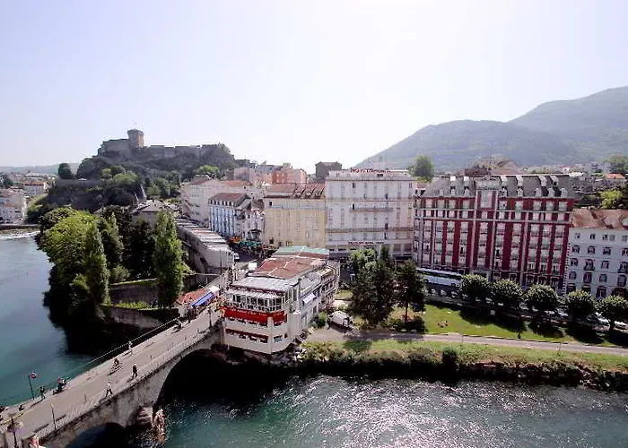 朝圣者公寓式酒店 卢德